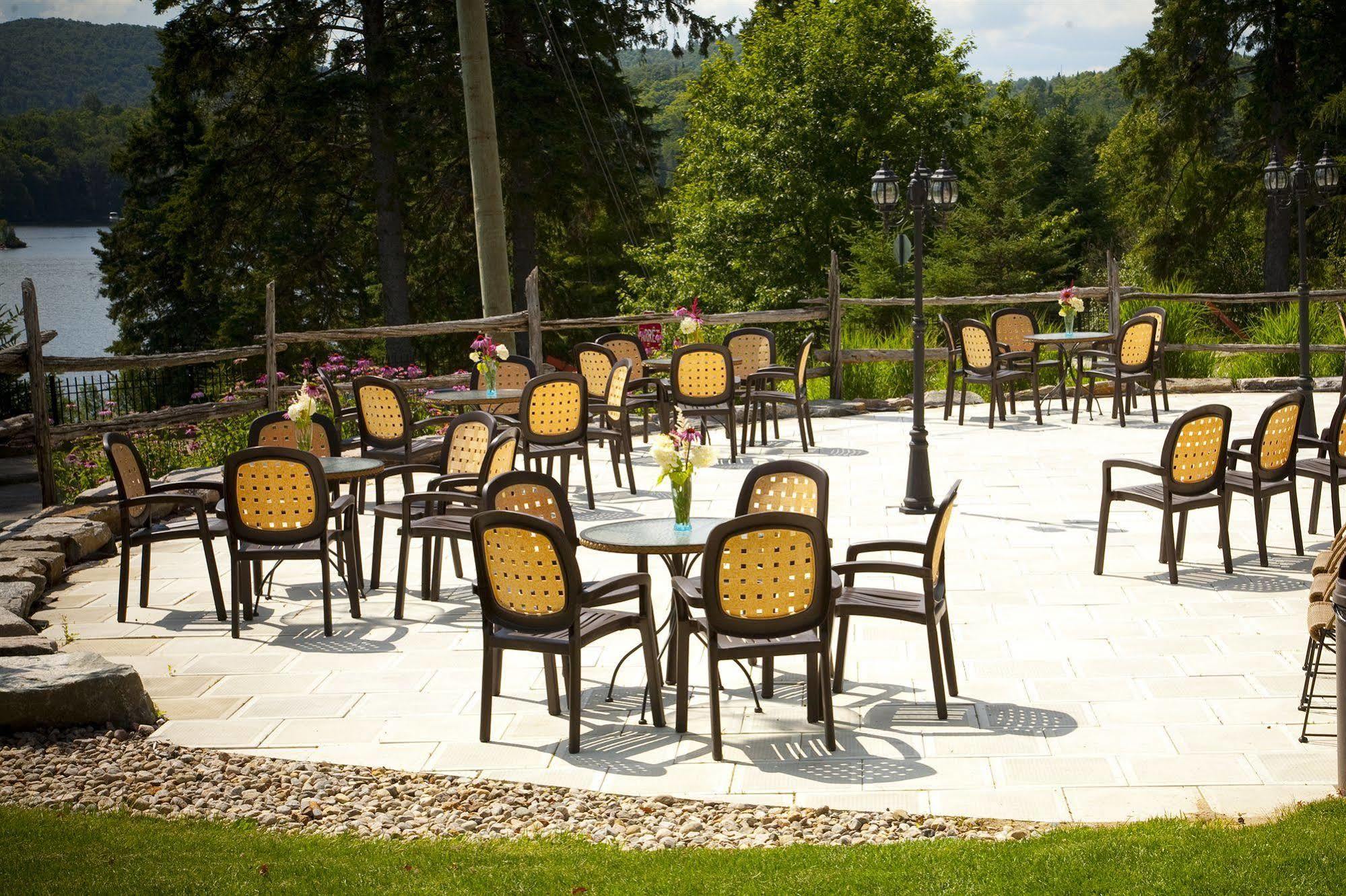 Auberge De La Tour Du Lac Sainte-Agathe-des-Monts Kültér fotó